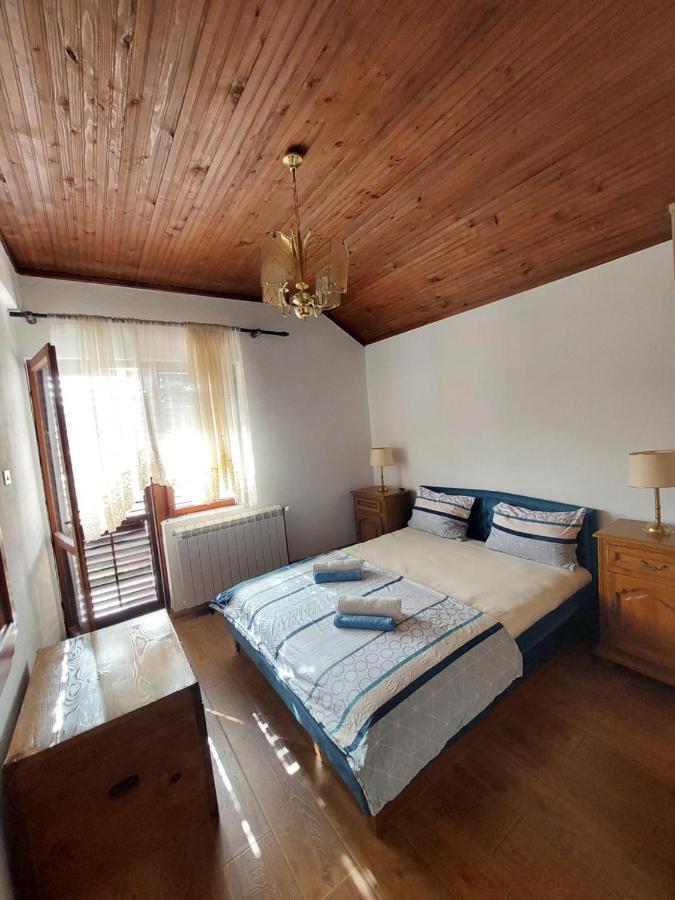 Holiday Home Milanovic Cetinje Esterno foto